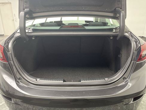 Used 2017 MAZDA MAZDA3 Sport FWD image 23
