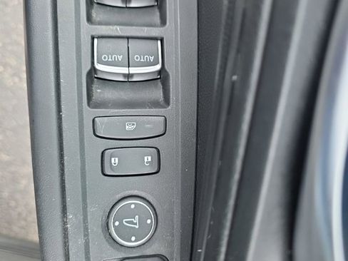 Certified 2023 Honda Accord LX image 11