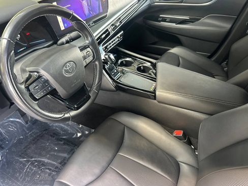 Certified 2023 Toyota Mirai w/ Advanced Technology Package RWD image 12