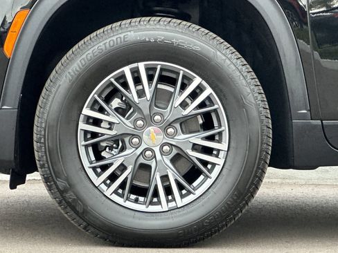 New 2026 Chevrolet Traverse LT FWD image 26