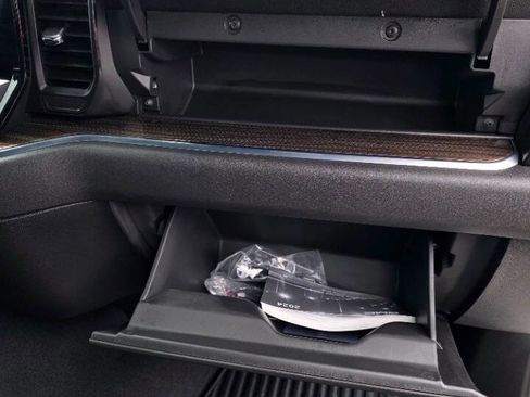 Used 2024 GMC Sierra 1500 Elevation AWD/4WD image 19