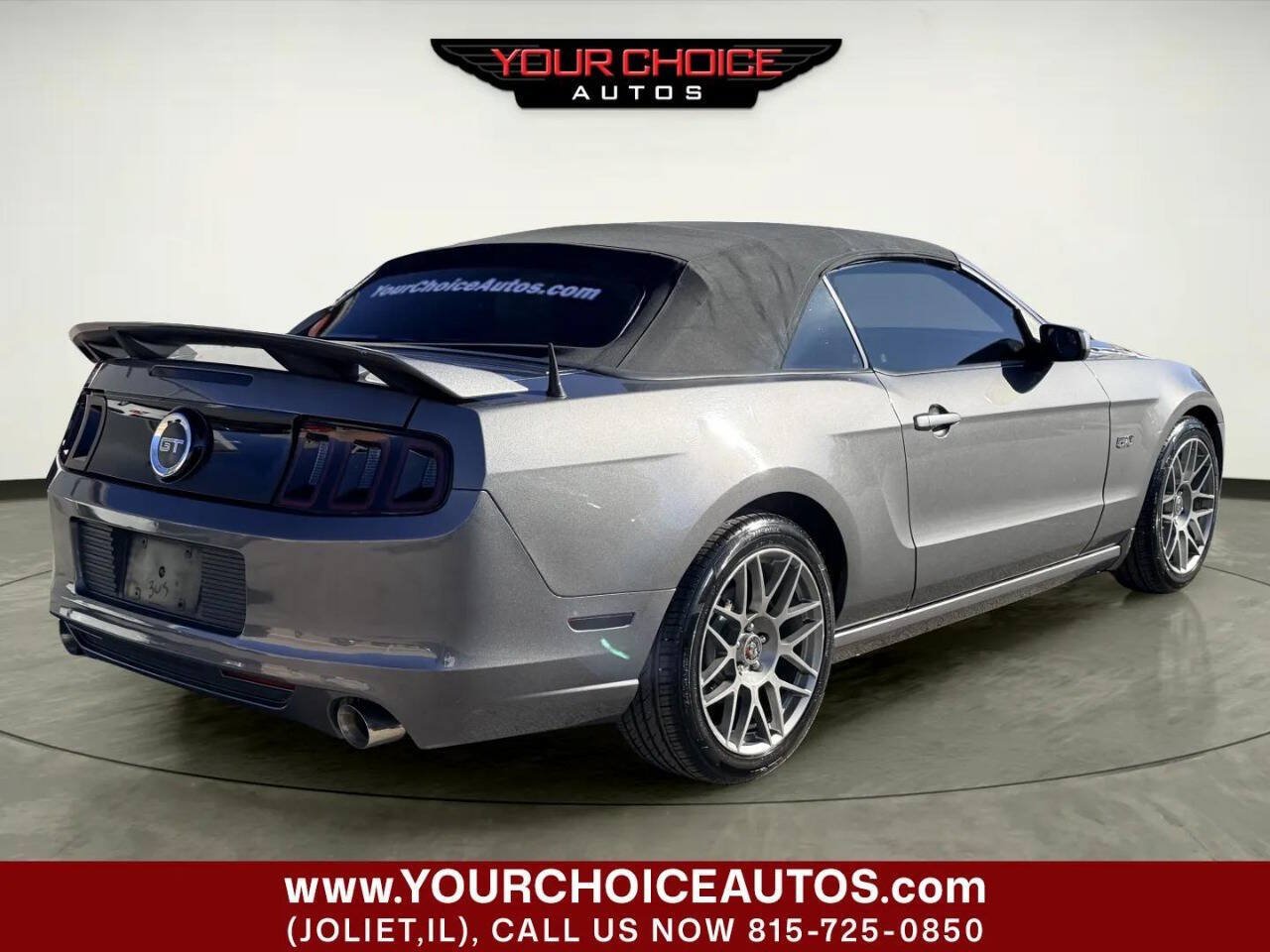 Used 2013 Ford Mustang GT Premium w/ Comfort Pkg RWD image 8
