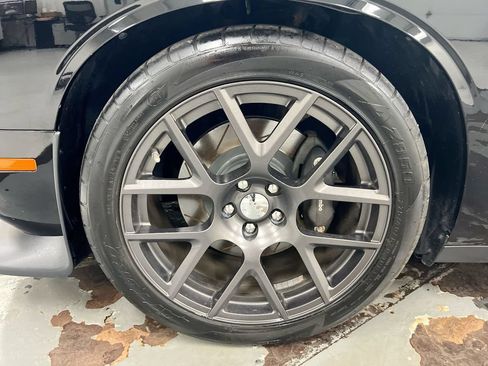 Used 2016 Dodge Challenger R/T Scat Pack RWD image 26