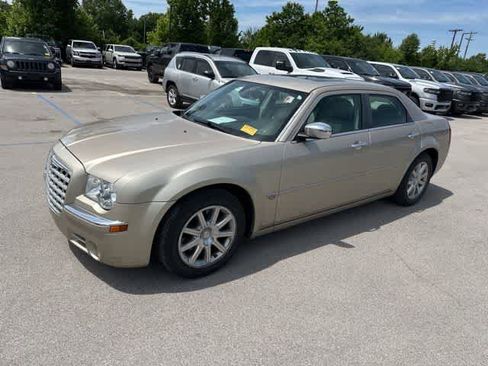 Used 2007 Chrysler 300 C RWD image 9