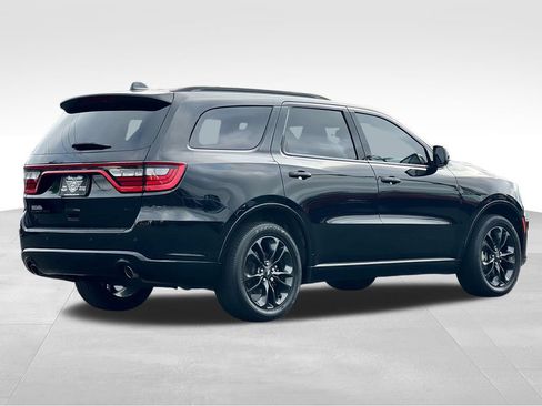 Used 2023 Dodge Durango R/T w/ Blacktop Package AWD/4WD image 7