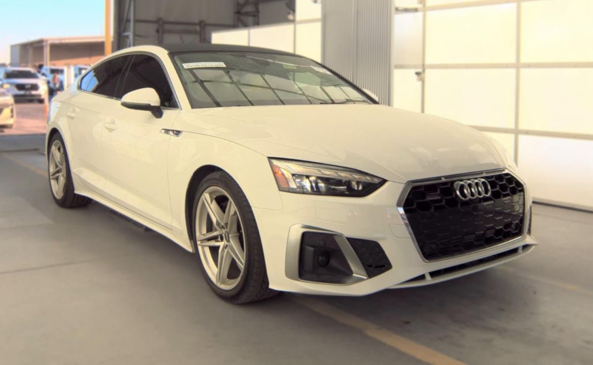 Used 2022 Audi A5 2.0T Premium Plus w/ Premium Plus AWD/4WD image 5