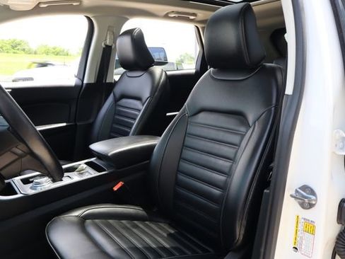 Certified 2023 Ford Edge SEL w/ Convenience Package AWD/4WD image 16