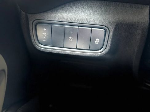 Used 2021 Kia Soul LX FWD image 32