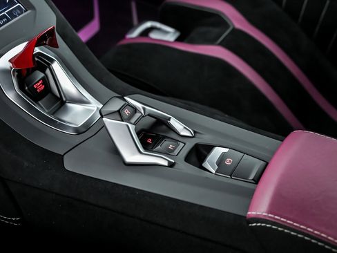 Used 2022 Lamborghini Huracan STO image 42