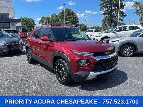 Used 2023 Chevrolet TrailBlazer LT w/ Convenience Package AWD/4WD image 7