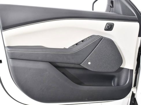 Used 2025 Ford Mustang Mach-E Premium image 24