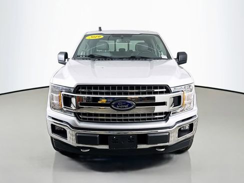 Used 2019 Ford F150 XLT w/ Equipment Group 302A Luxury AWD/4WD image 2