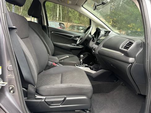 Used 2015 Honda Fit EX image 10