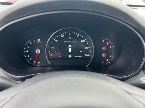 Used 2017 Kia Sorento SX image 36