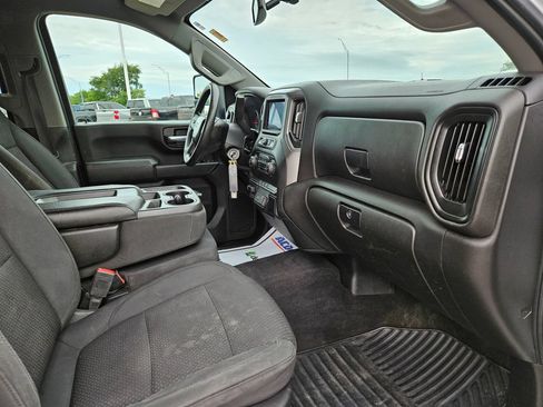 Used 2020 Chevrolet Silverado 2500 Custom w/ Custom Value Package AWD/4WD image 30