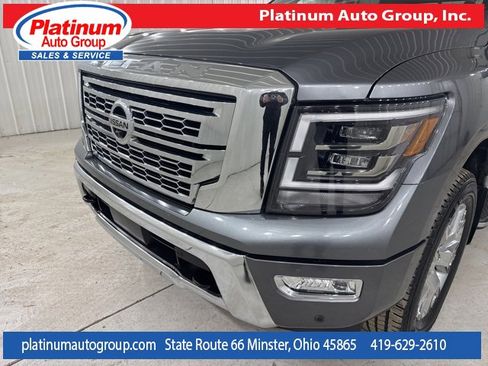 Used 2021 Nissan Titan SL w/ Moonroof Package image 51