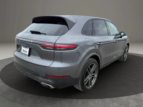 Used 2021 Porsche Cayenne AWD/4WD image 7