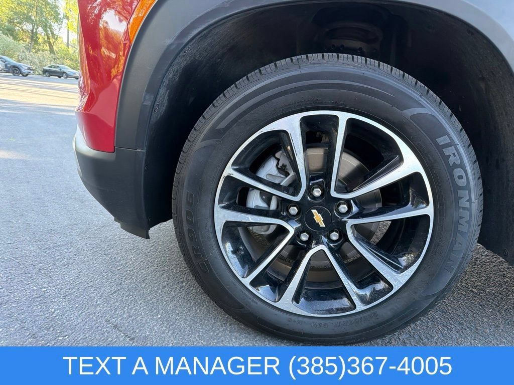 Used 2026 Chevrolet TrailBlazer LT AWD/4WD image 9