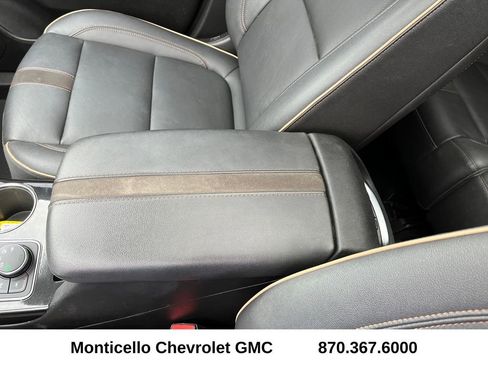 Used 2023 Chevrolet Blazer Premier w/ Enhanced Convenience Package image 21