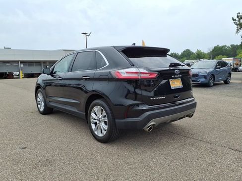 Certified 2023 Ford Edge Titanium AWD/4WD image 5