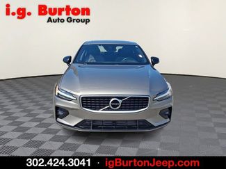 Used 2019 Volvo S60 T6 R-Design AWD/4WD video 2