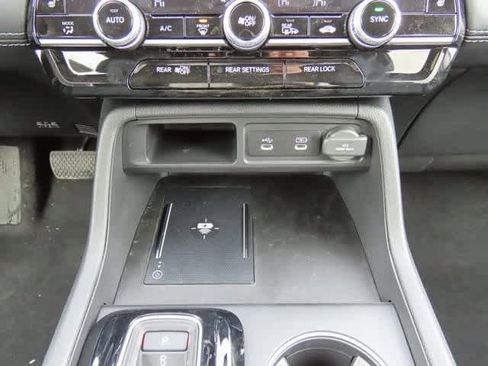 New 2026 Honda Pilot Touring image 26