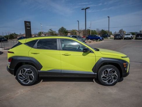 New 2026 Hyundai Kona SEL Premium image 6