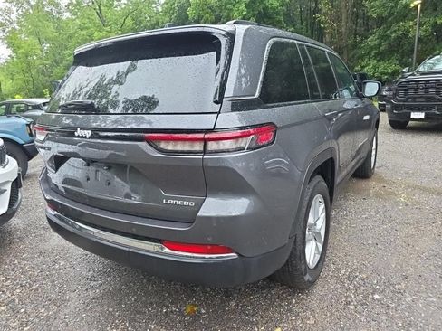 Used 2025 Jeep Grand Cherokee Laredo X w/ Luxury Tech Group I AWD/4WD image 4