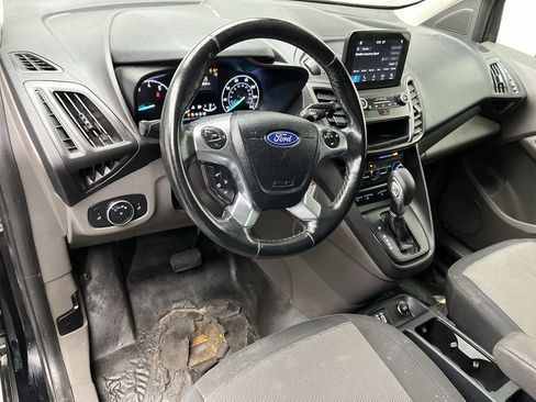Used 2020 Ford Transit Connect XL image 4