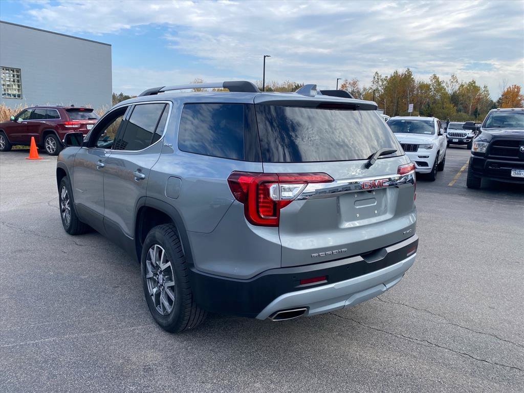 Used 2023 GMC Acadia SLE w/ Driver Convenience Package AWD/4WD image 5