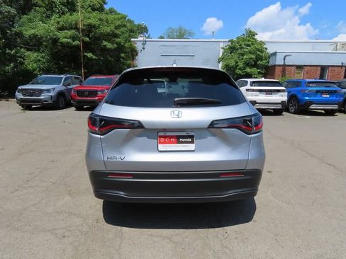 New 2026 Honda HR-V LX image 5