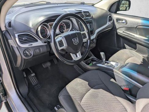 Used 2018 Dodge Journey SE w/ Connectivity Group AWD/4WD image 12