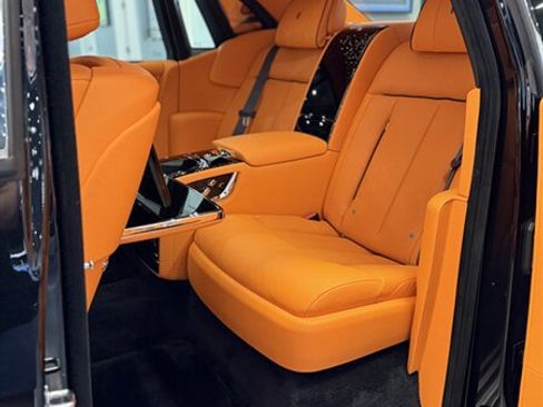 Used 2026 Rolls-Royce Phantom Sedan image 16