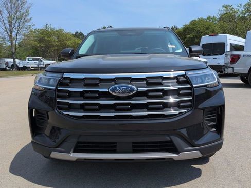 New 2026 Ford Explorer Active image 8
