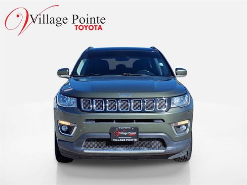 Used 2018 Jeep Compass Limited image 10
