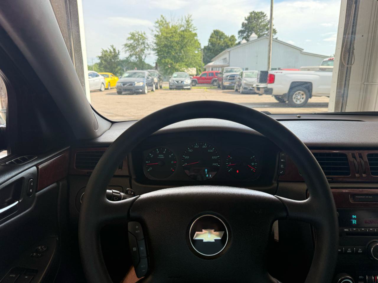 Used 2009 Chevrolet Impala LS FWD image 23
