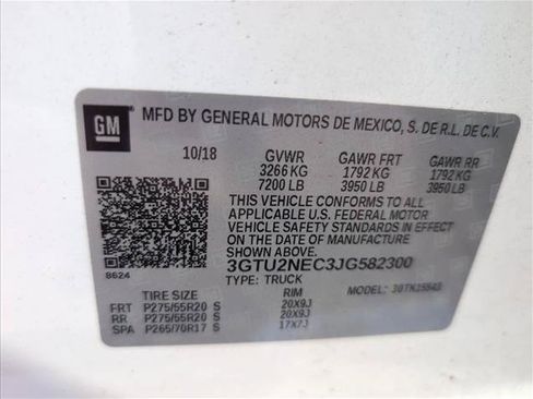 Used 2018 GMC Sierra 1500 SLT AWD/4WD image 30