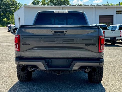 Used 2018 Ford F150 Raptor w/ Equipment Group 802A Luxury AWD/4WD image 4