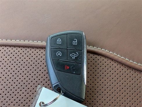 Used 2024 GMC Sierra 2500 Denali Ultimate image 33