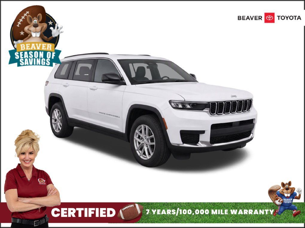 Used 2024 Jeep Grand Cherokee L Laredo w/ Trailer Tow Package AWD/4WD image 1
