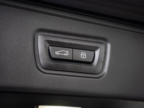 New 2025 BMW M5 Touring image 39