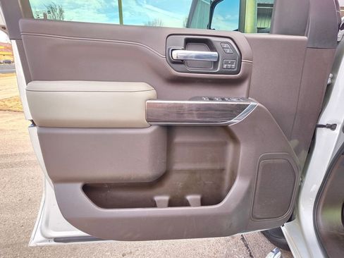 Used 2020 Chevrolet Silverado 2500 LTZ w/ Gooseneck/5TH Wheel Package image 13