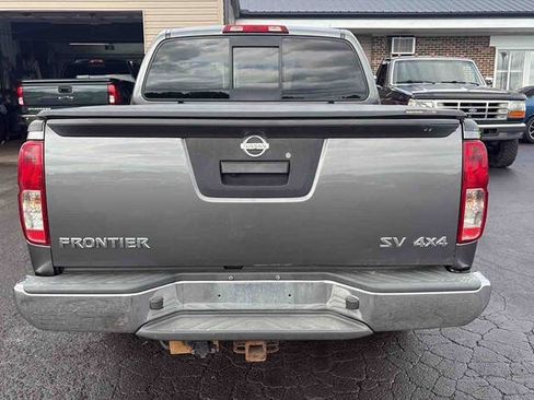 Used 2019 Nissan Frontier SV AWD/4WD image 7