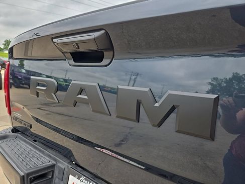 Used 2026 RAM 2500 Big Horn AWD/4WD image 27
