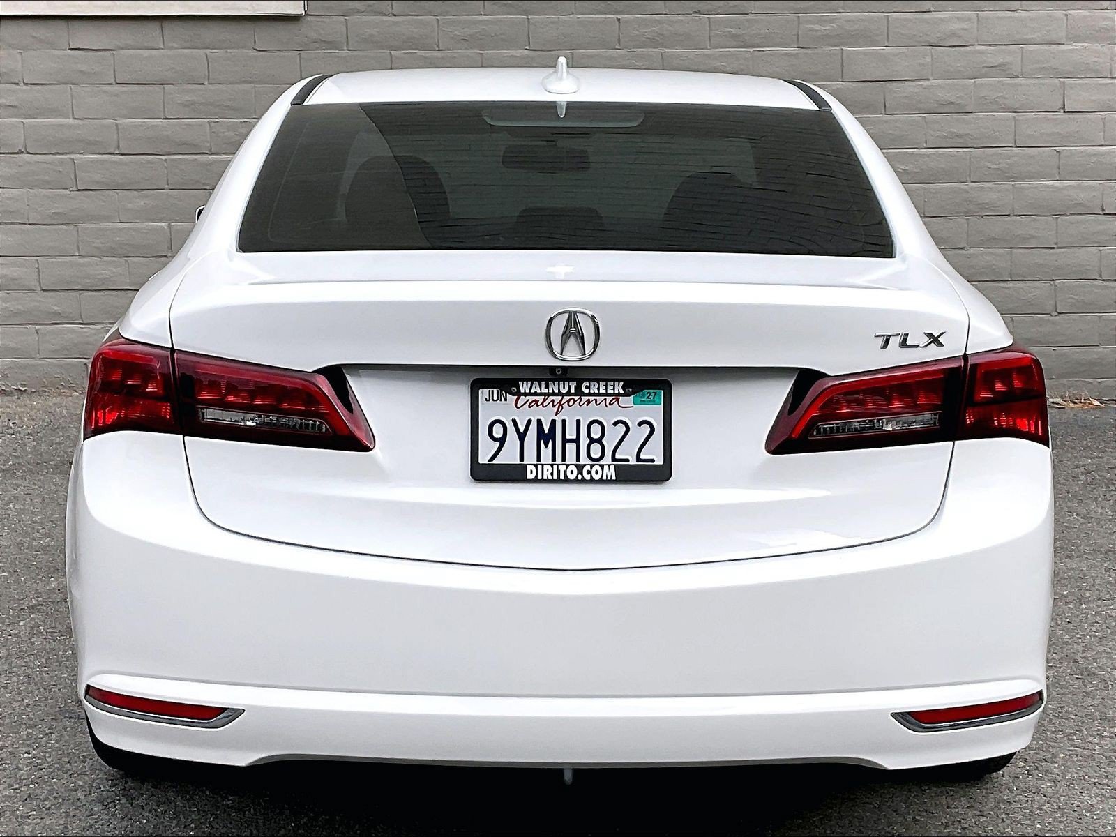 Used 2016 Acura TLX FWD image 3