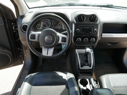 Used 2016 Jeep Compass Latitude AWD/4WD image 20