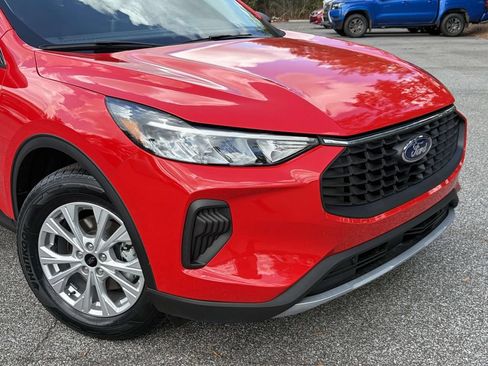 Used 2024 Ford Escape Active FWD image 7