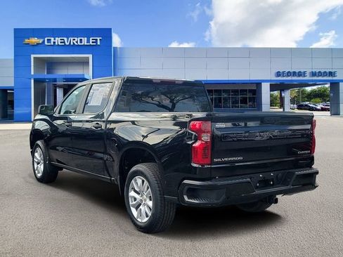 Certified 2026 Chevrolet Silverado 1500 Custom image 3