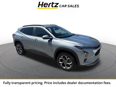 Used 2025 Chevrolet Trax LT