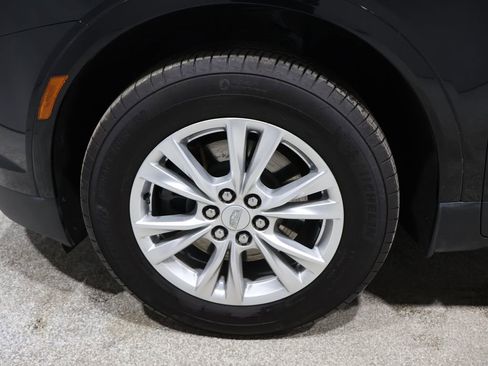 Used 2023 Cadillac XT5 Luxury image 9